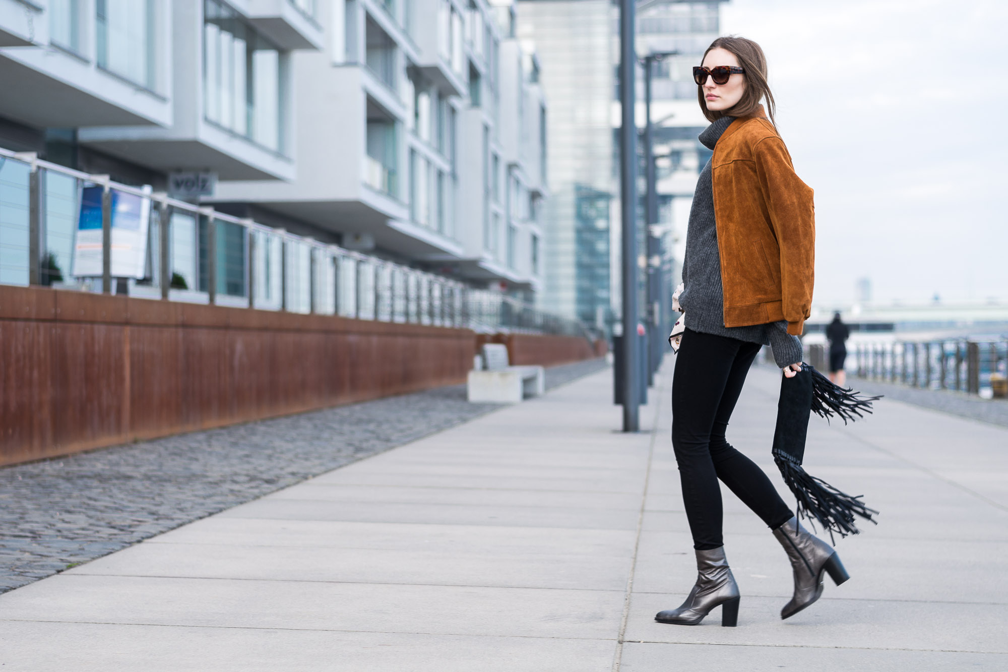 Streetstyle Essentials with Urban Outfitters & Buffalo - Lisa Fiege