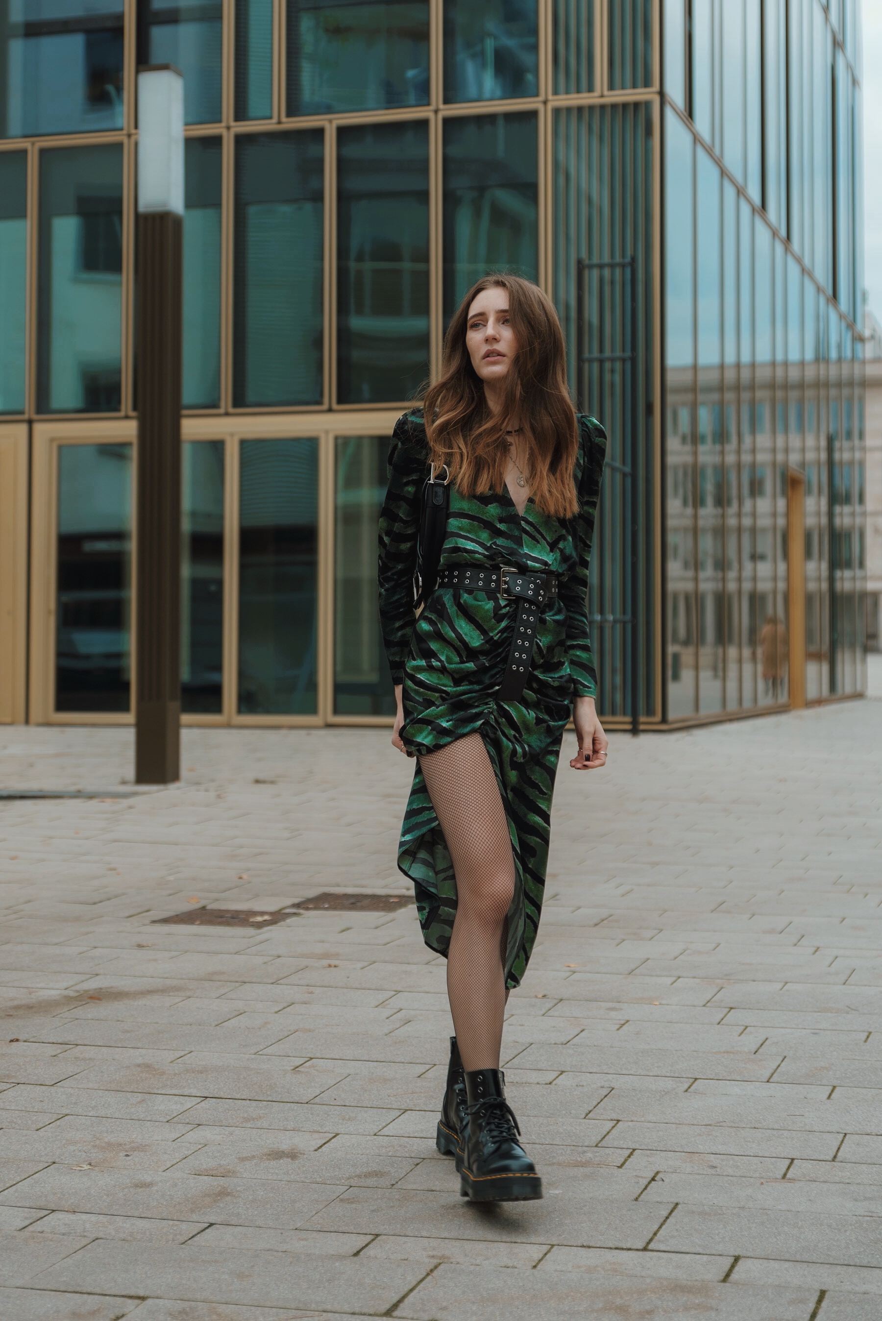 Topshop Midi Dress | Lisa Fiege