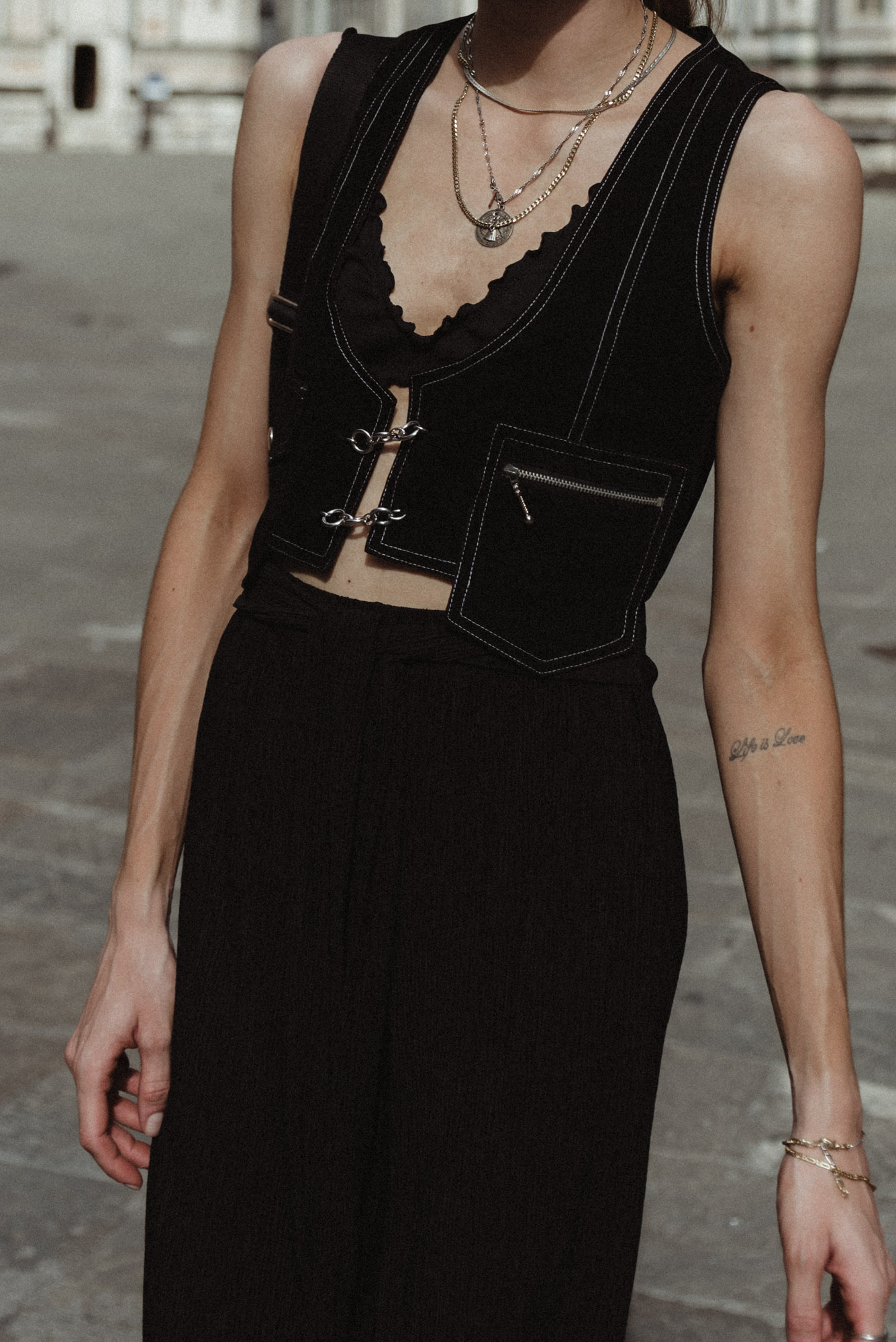 Italy Wardrobe Essentials | Lisa Fiege | Blog & Content Creation